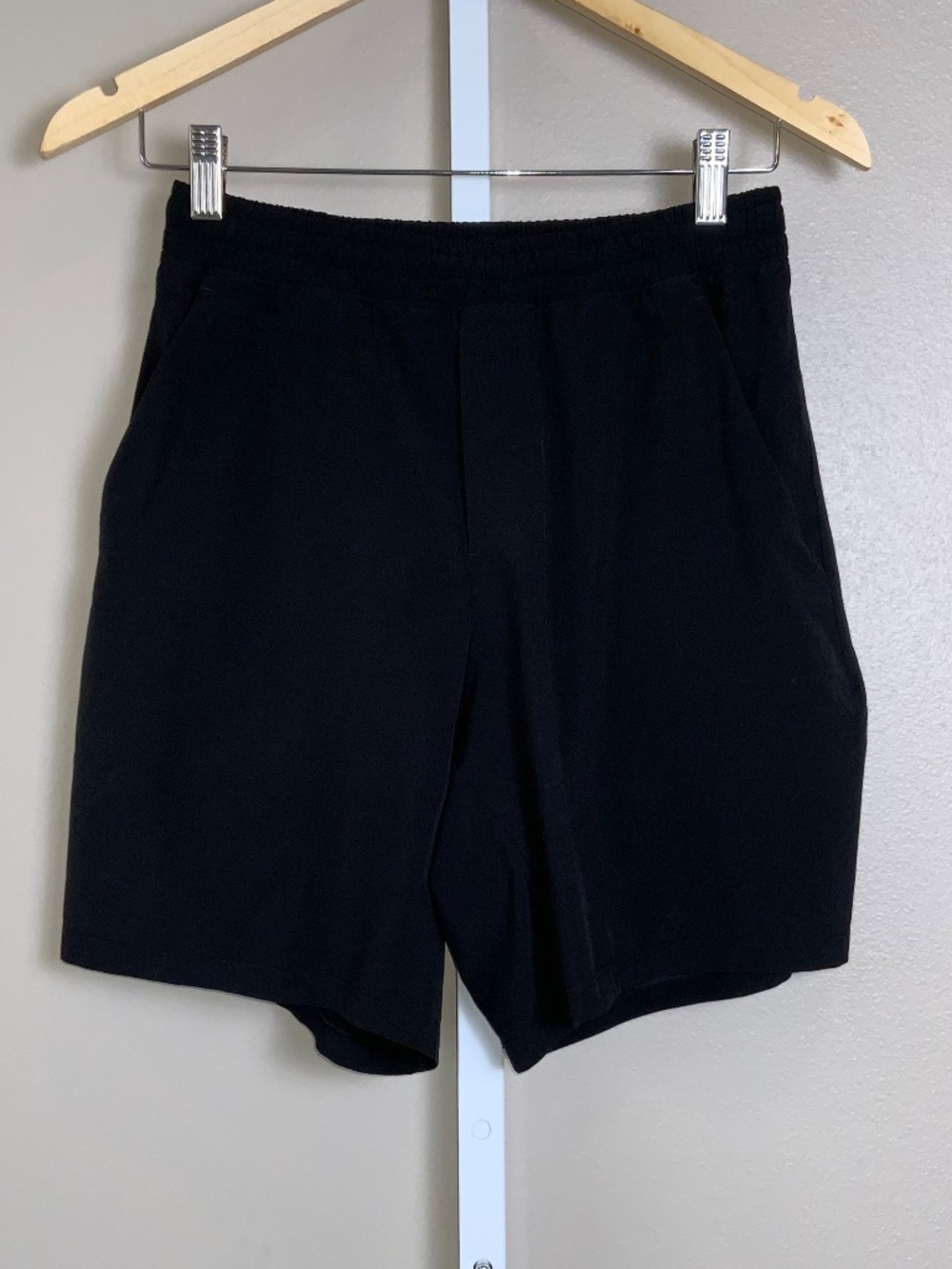 Lululemon Pace Breaker Linerless Short 7"